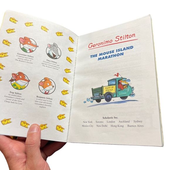 Geronimo Stilton Book Lot Of 3 Childrens Chapter Books #7 #30 #36 Very Good - Picture 9 of 15